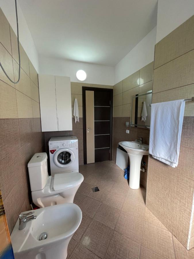 Amaris Apartments Durrës Exterior foto
